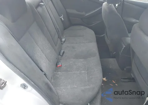 2010 Nissan Altima 2.5 S z USA, uszkodzony, nr VIN 1N4AL2AP9AN458441